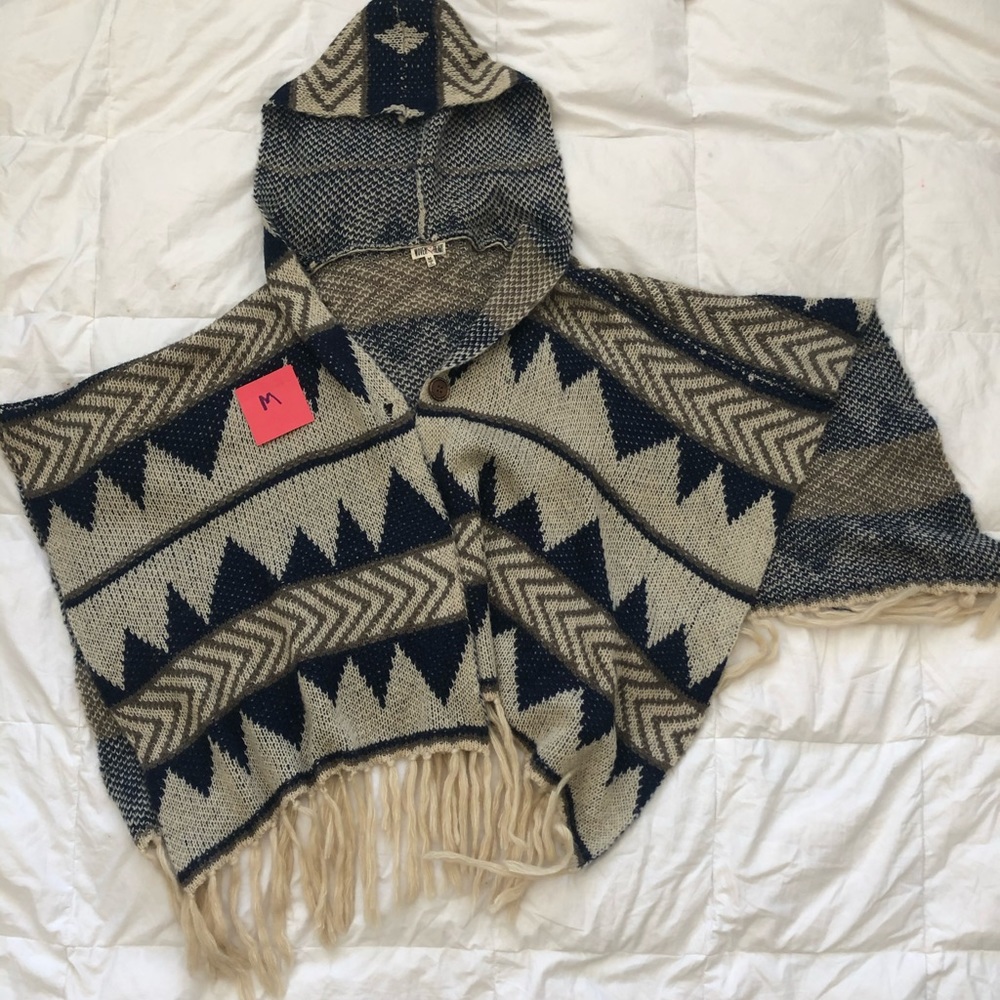 Light - medium weight shawl